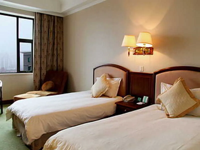 Riverside Hotel contacts